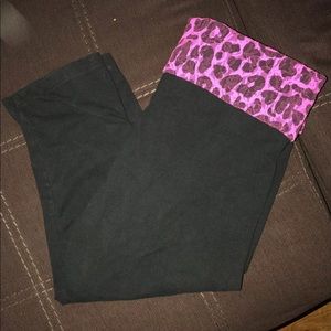 Victoria’s Secret crop leggings!
